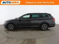 Używany VW Passat Advance 150 KM (110 kW) 2017 Szary Kombi