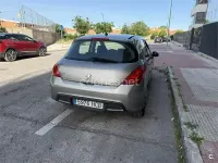 Usado Peugeot 308 Sportium 120 CV (88 kW) 2011 Beige Berlina