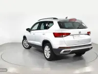Usado Seat Ateca Style 150 CV (110 kW) 2025 Plateado SUV