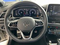 Usado VW T-Roc R-line 150 CV (110 kW) 2022 Gris / plata SUV