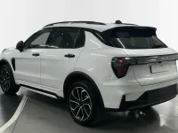 Usado Lynk & Co 01 280 CV (205 kW) 2026 Crystal white m.c707e SUV