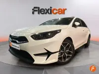 Usado Kia Ceed 140 CV (102 kW) 2026 Blanco Utilitario