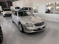 Usado Mercedes SL500 306 CV (225 kW) 2002 Gris / plata Descapotable