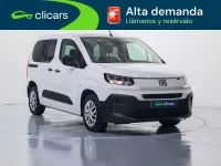 Usado Fiat Doblò 102 CV (75 kW) 2025 Blanco Monovolumen