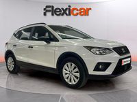 Usado Seat Arona Ecomotive 95 CV (69 kW) 2018 Blanco SUV