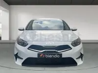 Usado Kia Ceed 100 CV (73 kW) 2024 Blanco Utilitario
