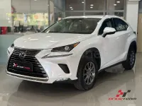 Usado Lexus NX300h Business Edition 197 CV (144 kW) 2020 Blanco SUV