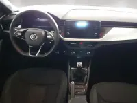 Usado Skoda Kamiq Sport 110 CV (80 kW) 2023 Rojo SUV