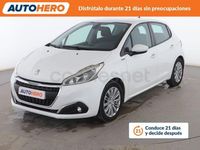 Usado Peugeot 208 Signature Sky 110 CV (80 kW) 2018 Blanco Utilitario