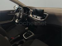 Nuevo Kia XCeed 100 CV (73 kW) 2025 Blanco SUV