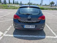 Usado Opel Astra Enjoy 110 CV (80 kW) 2010 Azul Berlina