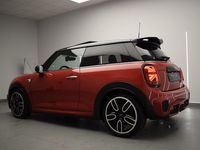 Usado Mini John Cooper Works 231 CV (169 kW) 2018 Rojo Utilitario
