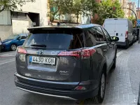 Usado Toyota RAV4 Hybrid Advance 197 CV (144 kW) 2018 Gris / plata SUV