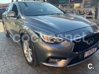 Usado Infiniti Q30 Premium 170 CV (125 kW) 2018 Gris / plata Berlina