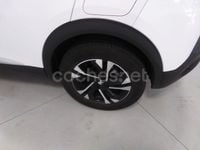 Usado Peugeot 2008 Allure 100 CV (73 kW) 2020 Blanco SUV