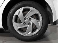 Usado Hyundai i20 84 CV (61 kW) 2022 Blanco Utilitario