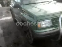 Usado Suzuki Vitara 96 CV (70 kW) 2000 Verde SUV