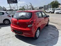 Usado Hyundai i20 84 CV (61 kW) 2012 Rojo Utilitario