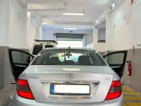 Usado Mercedes C220 Avantgarde 150 CV (110 kW) 2008 Blanco Berlina