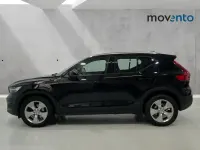 Usado Volvo XC40 Momentum 197 HP (144 kW) 2021 Preto SUV