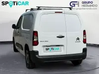 Usado Citroën Berlingo 100 CV (73 kW) 2021 Blanco Monovolumen