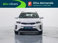 Usado Kia Stonic 101 CV (74 kW) 2025 Blanco SUV