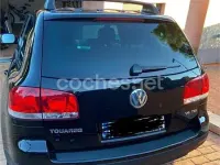 Usado VW Touareg 225 CV (165 kW) 2006 Negro SUV