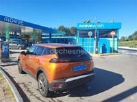 Usado Peugeot 2008 Active 110 CV (80 kW) 2022 Naranja SUV
