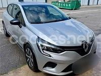 Usado Renault Clio V Techno 90 CV (66 kW) 2023 Gris / plata Berlina