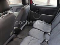 Usado Toyota Yaris Verso Sol 86 CV (63 kW) 2000 Rojo Monovolumen