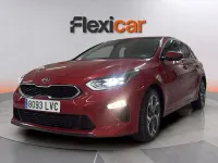 Usado Kia Ceed 136 CV (100 kW) 2021 Granate Utilitario