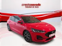 Używany Ford Focus ST-Line 125 KM (91 kW) 2025 Czerwony Sedan/Limuzyna