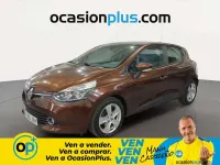 Usado Renault Clio Expression 73 CV (53 kW) 2015 Marrón Utilitario