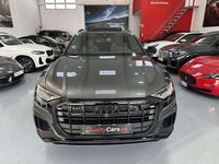 Usado Audi Q8 286 CV (210 kW) 2022 Gris SUV