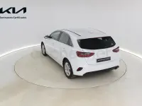 Usado Kia Ceed 120 CV (88 kW) 2023 Blanco Utilitario