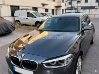 Usado BMW 118 Comfort Edition 150 CV (110 kW) 2019 Gris / plata Berlina
