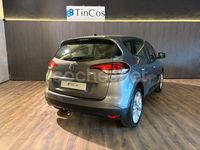 Usado Renault Scénic IV Life 115 CV (84 kW) 2017 Gris / plata Monovolumen