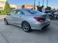 Usado Mercedes CLA250 Urban 211 CV (155 kW) 2014 Gris / plata Coupe
