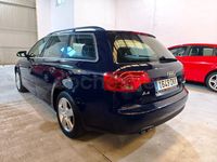 Usado Audi A4 140 CV (102 kW) 2005 Azul Familiar