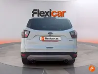 Usado Ford Kuga Business Edition 150 CV (110 kW) 2017 Blanco SUV