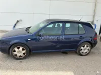 Usado VW Golf IV Highline 115 CV (84 kW) 2000 Azul Berlina