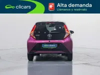 Usado Toyota Aygo X-cite 72 CV (52 kW) 2019 Blanco Utilitario