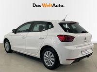 Usado Seat Ibiza Style Plus 110 CV (80 kW) 2021 Blanco Berlina