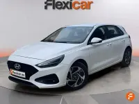 Usado Hyundai i30 120 CV (88 kW) 2024 Blanco