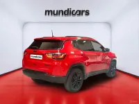 Usado Jeep Compass Night Eagle 131 CV (96 kW) 2022 Naranja SUV