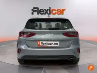 Usado Kia Ceed 120 CV (88 kW) 2021 Gris Utilitario