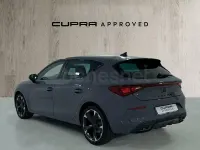 Usado Cupra Leon 150 CV (110 kW) 2024 Gris / plata Berlina
