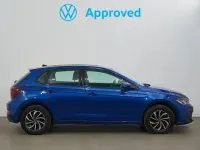 Usado VW Polo Life 95 CV (69 kW) 2024 Azul Berlina