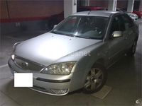 Usado Ford Mondeo Ghia 130 CV (95 kW) 2004 Gris / plata Berlina