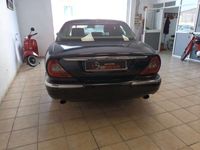 usado Jaguar XJ6 XJ2.7D V6 Executive Aut.